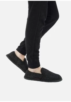 Giesswein -Giesswein 810f11e182cf4191ad1549eff5b0fb00